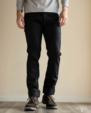ST-220x Slim Tapered Double Black Selvedge Denim