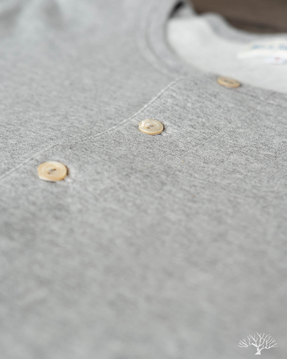 207 Short Sleeve Henley - Grey Melange