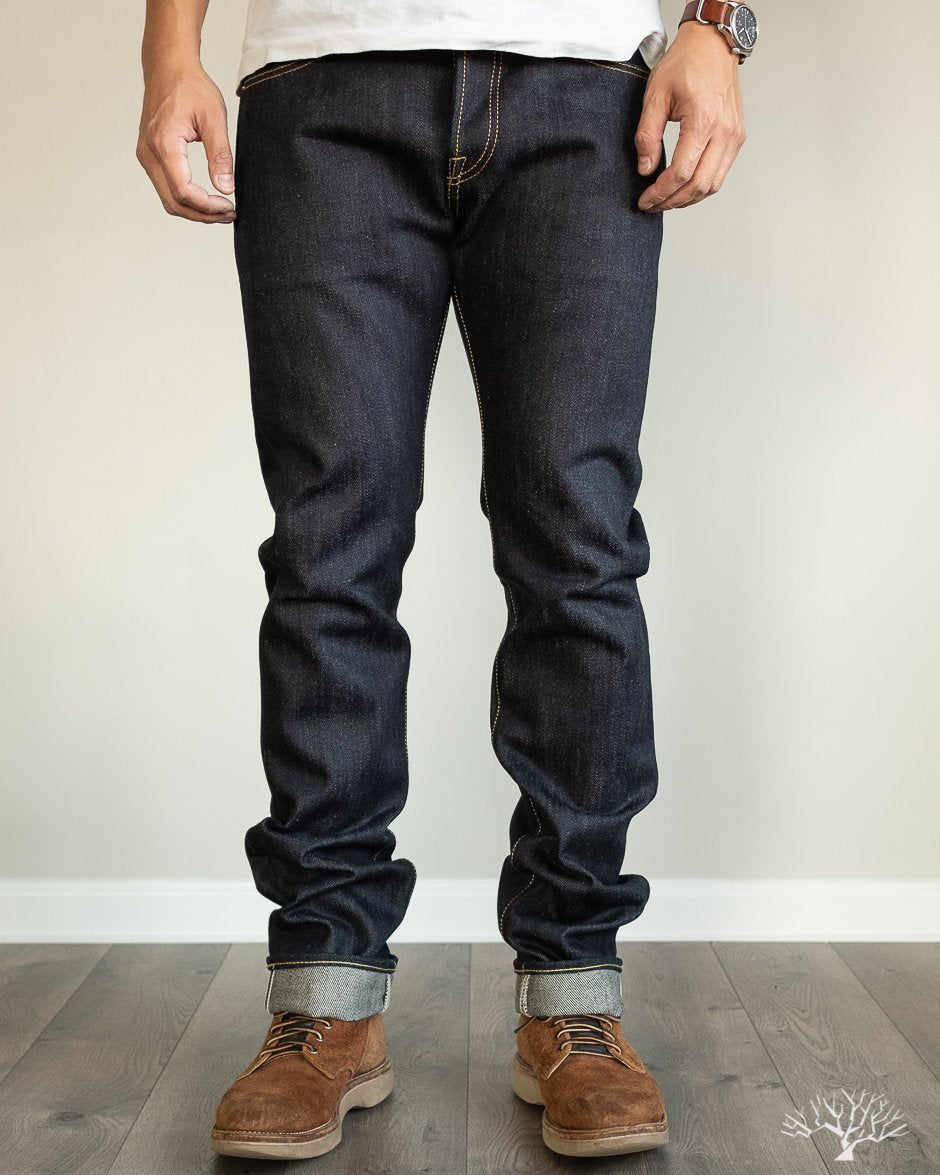 IH-555-XHS - 25oz Indigo Selvedge Super Slim Denim