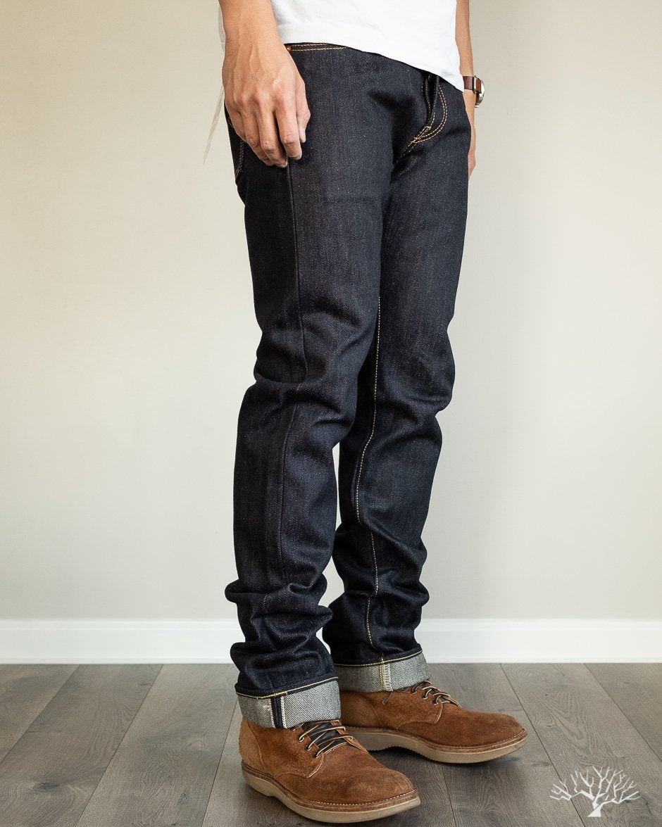IH-555-XHS - 25oz Indigo Selvedge Super Slim Denim