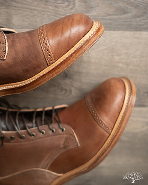 Viberg Brown Horsebutt Bobcat Boot comes in a 1035 Last, Dove Tail heel and Natural Leather Sole