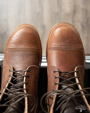 Viberg Brown Horsebutt Bobcat Boot comes in a 1035 Last, Dove Tail heel and Natural Leather Sole
