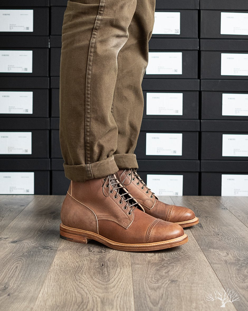 Viberg Brown Horsebutt Bobcat Boot comes in a 1035 Last, Dove Tail heel and Natural Leather Sole